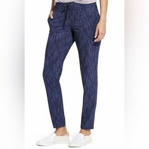 Athleta Sz L 12/14 Stride Midtown Athletic Pants Blue Striped Detail FLAW